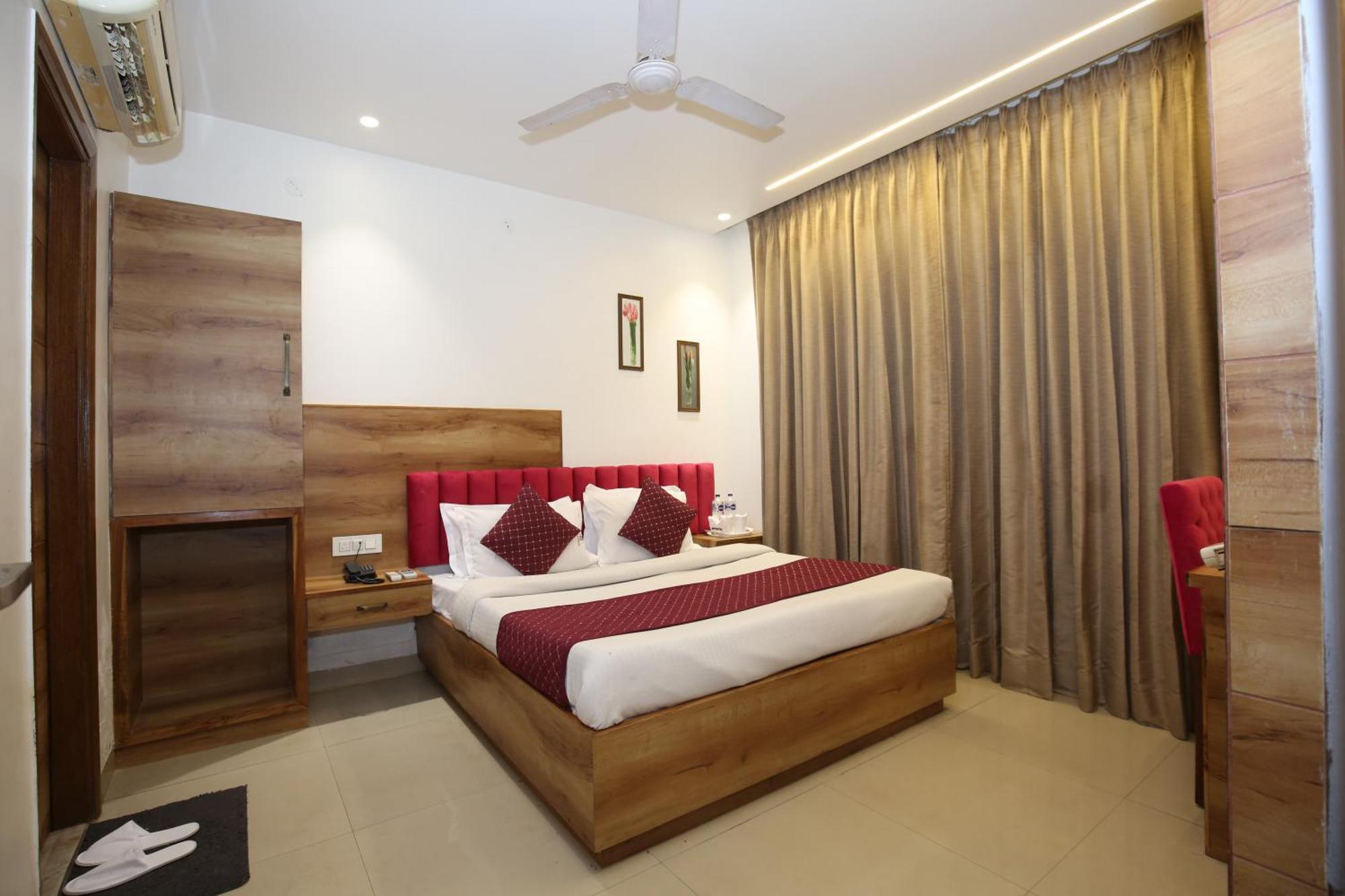 Hotel Rv Regency Amritsar Luaran gambar