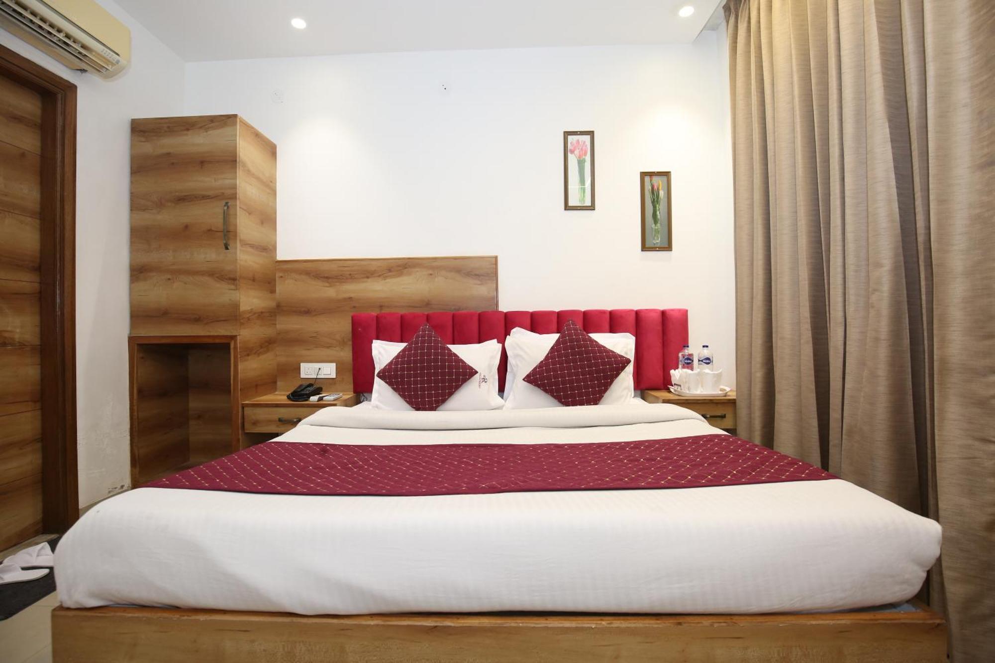 Hotel Rv Regency Amritsar Luaran gambar