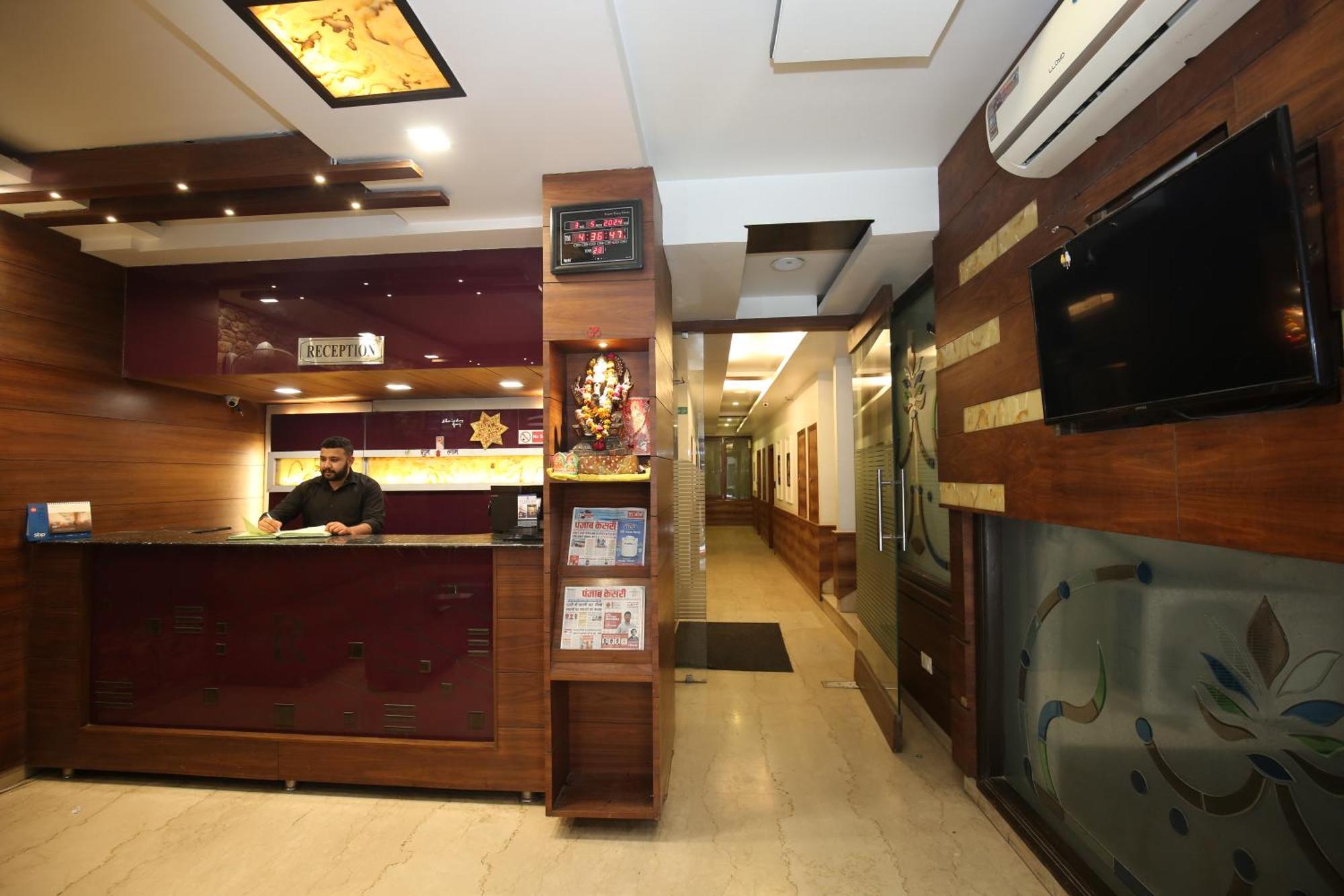 Hotel Rv Regency Amritsar Luaran gambar