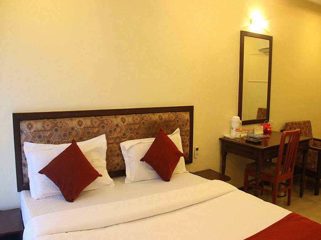 Hotel Rv Regency Amritsar Luaran gambar