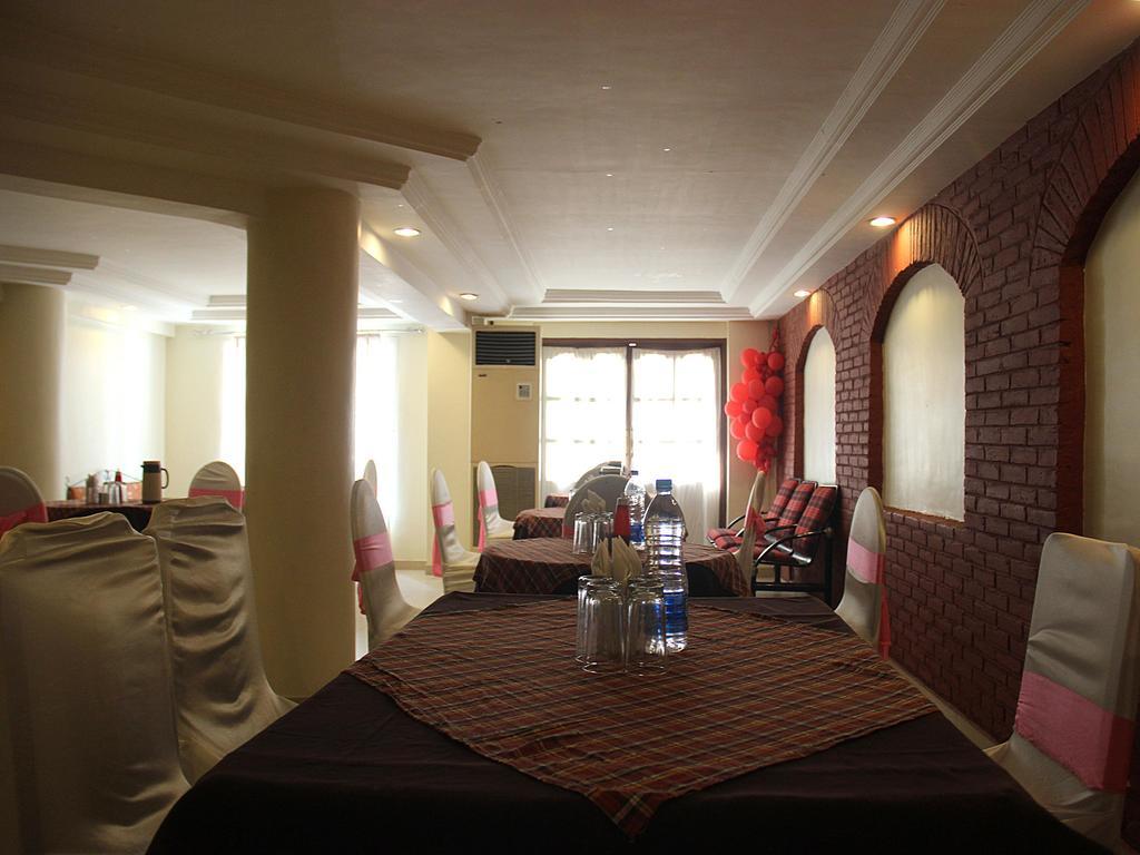 Hotel Rv Regency Amritsar Luaran gambar