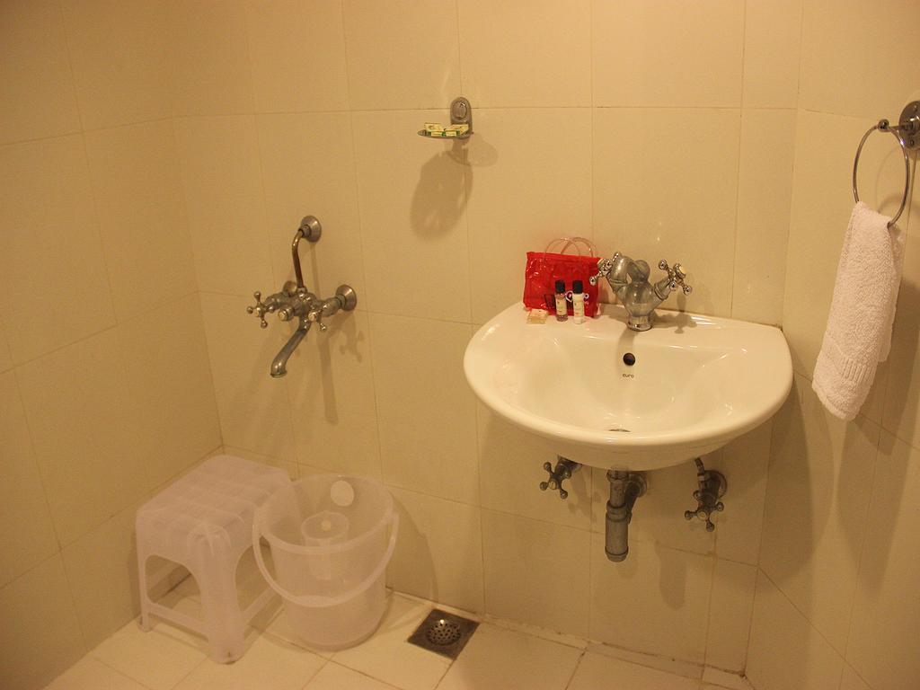 Hotel Rv Regency Amritsar Luaran gambar
